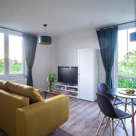 Roomsy Oliwska Gdańsk Exteriör bild